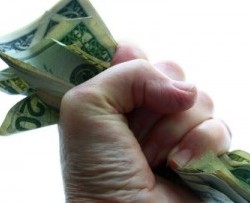 ¡El hambre de los ricos y el hambre de los pobres!