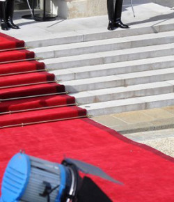 Se terminaron los días del hiperpresidente Sarkozy