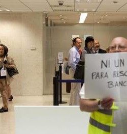 ¡Cierra ya tu cuenta Bankia!… una propuesta humorística para España