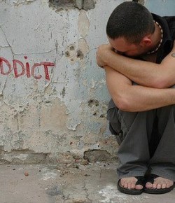 Una de cada 200 personas es adicta a las drogas