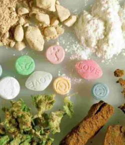 Estudio propone legalizar marihuana y éxtasis en Australia