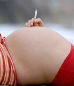 Las mujeres que fuman durante el embarazo afectan hasta la 3ra generación