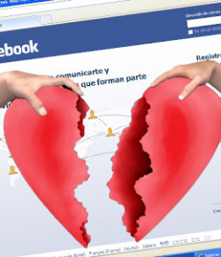 Facebook ayudando a destruir el diseño familiar