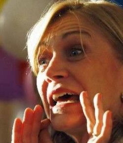 Evelyn Matthei ¿aceptó a Cristo o está buscando más votos para su segunda vuelta?