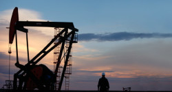 El desplome del precio del Petróleo ya provocó 100.000 despidos