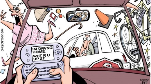 Los peligros de mensajear mientras conduces