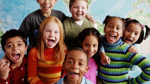 Los Niños que asisten a una Congregación son Más Felices y tienen Mejor Salud.