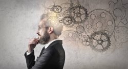 ¿Ser Inteligente en la Escuela… Es Serlo También en la Vida?
