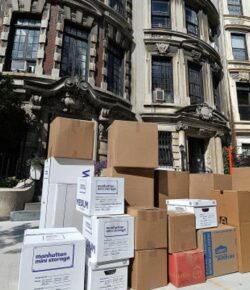 El Éxodo en Nueva York: ¿Por qué tantos están huyendo de la Capital del Mundo?